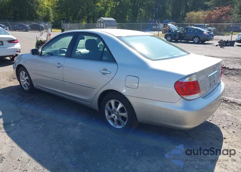 2005 Toyota Camry Xle from USA, damaged, VIN 4T1BE30K15U978726